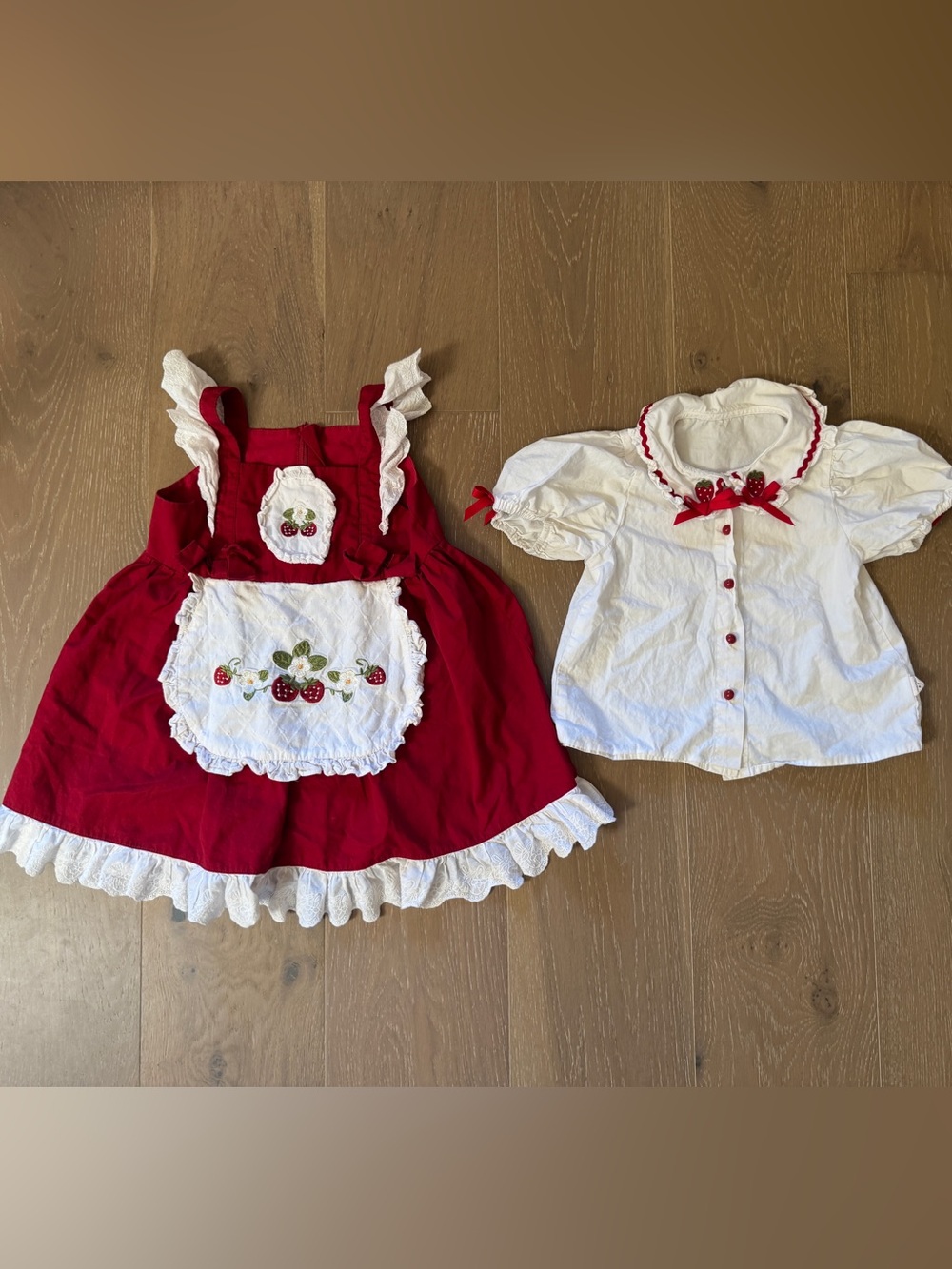 Toddler Girls Red Strawberry Dress and White Blouse Set size 4T